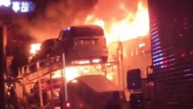 Japonya'da 50 aracın karıştığı zincirleme kaza: 2 ölü, 26 yaralı