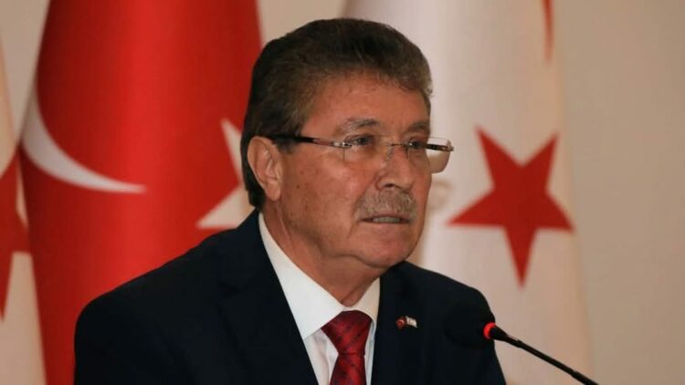 KKTC Başbakanı Üstel, operasyon geçirdi