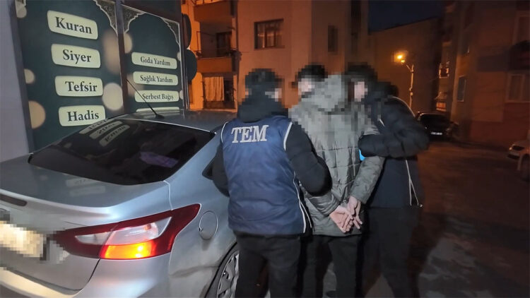 Kocaeli'de DEAŞ ve El Kaide operasyonu; 37 gözaltı
