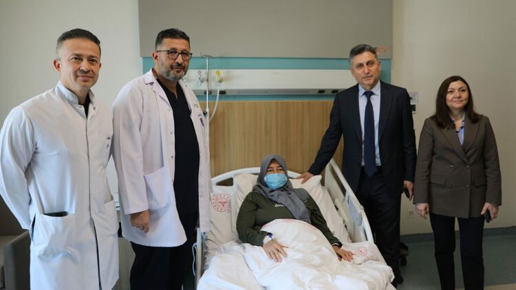 Kadavradan yapılan böbrek nakli ile sağlığına kavuştu