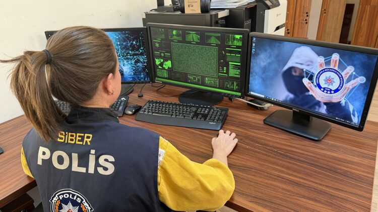 Kars'ta kişisel verileri hedef alan 36 sosyal medya hesabına erişim engeli