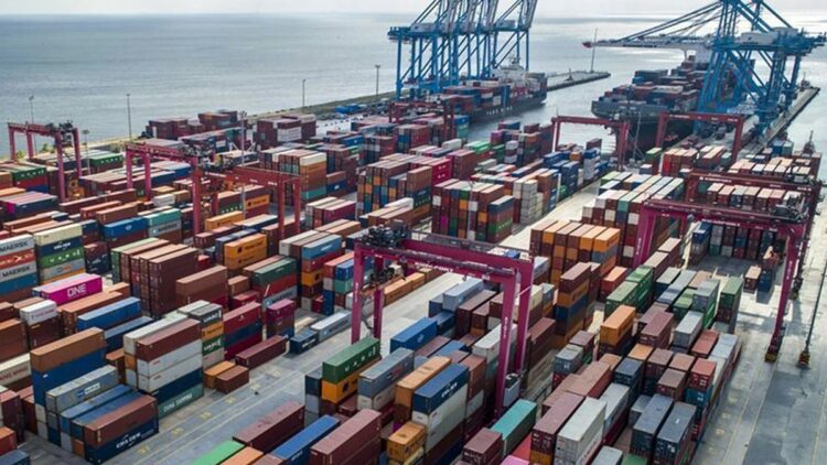 Kasımda ihracat ve ithalat arttı