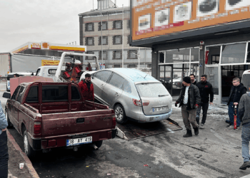 Kayseri’de otomobilin LPG tankı patladı: 3 yaralı