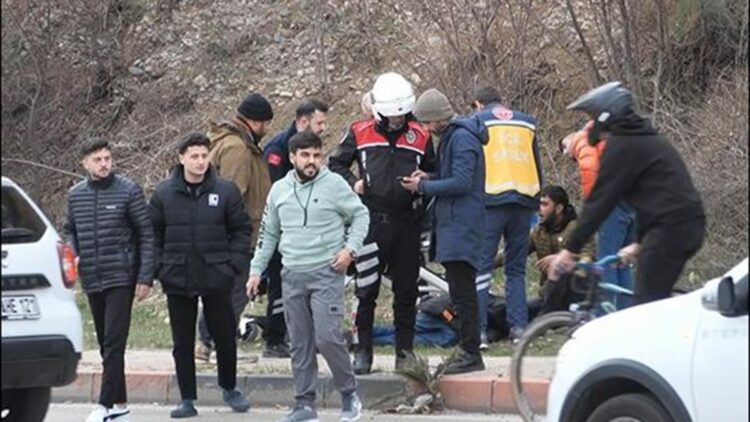 Kendisinden para isteyen dilenciyi bıçakladı