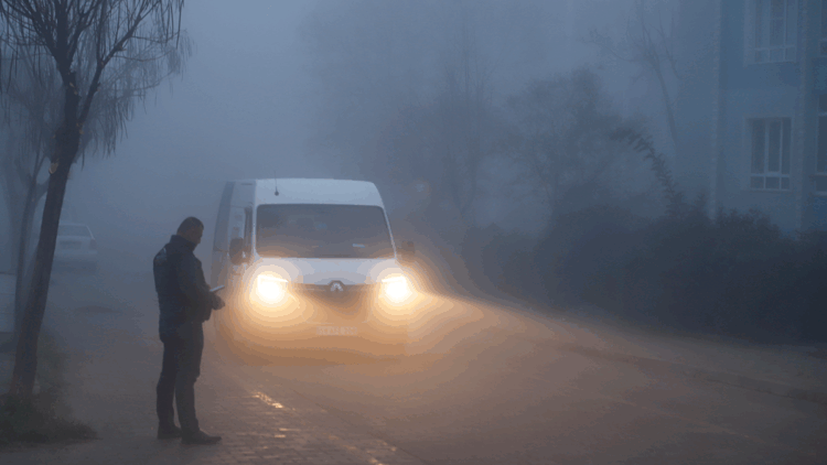 Keşan'da yoğun sis etkili oldu