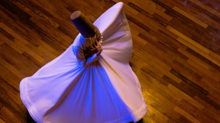 Konya'da semazenbaşından uyarı: Dans ya da şov değil, ibadettir!