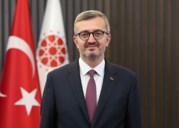 Küresel yönetişim sorunu uluslararası sistemin tıkanmasına neden oldu