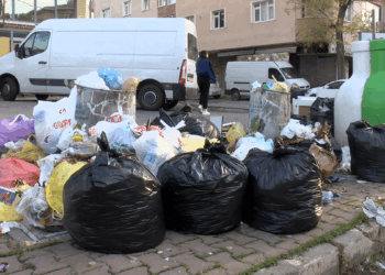 Maltepe'de çöpler toplanmadı; ilçe sakinleri isyan etti
