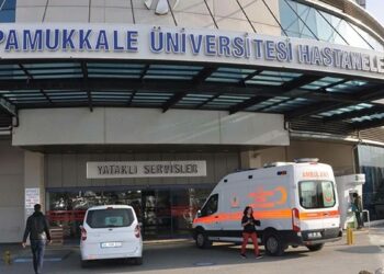 'Merdivenden düştü' diye hastaneye getirilen 7,5 aylık bebek, darbedilmiş