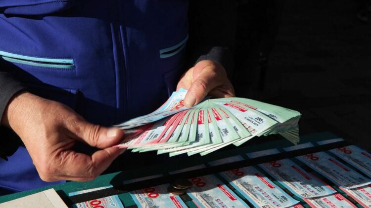 Milli Piyango’nun 800 milyon TL'lik rekor ikramiyesine yoğun ilgi