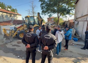 Narkotik olayları ile anılan 'Kore Mahallesi'nde yıkılan bina sayısı 110'a ulaştı