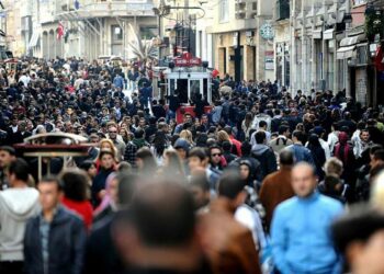 OECD’den çarpıcı veri: Türkiye, üniversiteli işsiz sayısında lider!