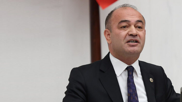 Özel hayatlar değil açlık ve yoksulluk konuşulmalı