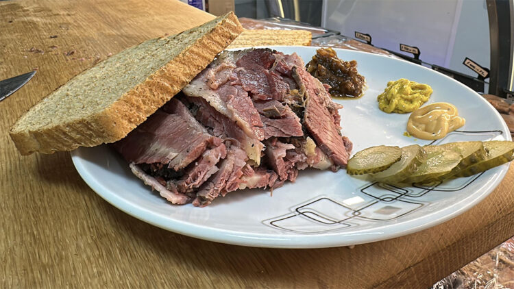 Pastrami sosyal medyada gündem oldu; taleplere yetişemiyor