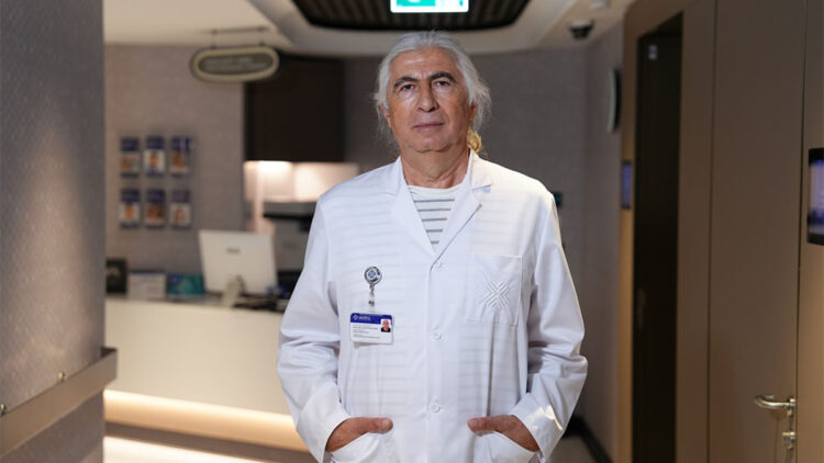 Robotik cerrahi daha az ağrı sağlıyor