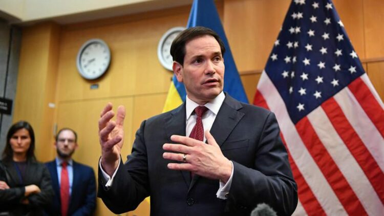 Rubio, BAE'li ve Suudi Arabistanlı mevkidaşlarıyla telefonda görüştü