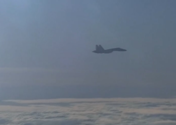Rus bombardıman uçakları Karadeniz üzerinde uçuş yaptı