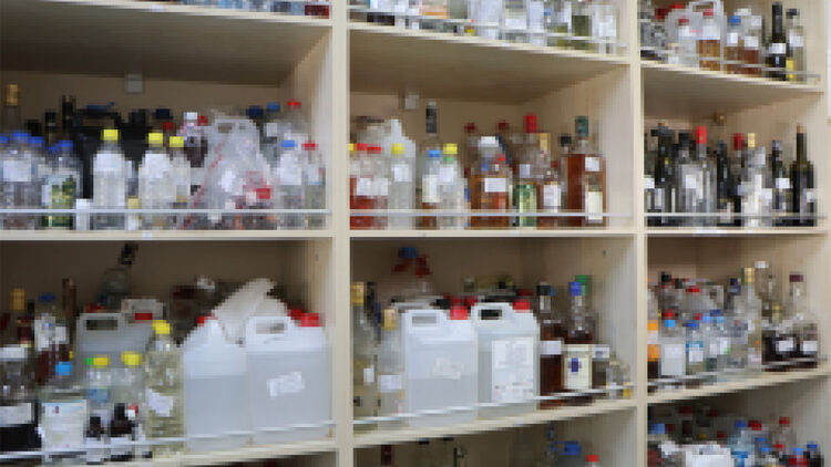 Sanal medyada yapılan sahte içki deneylerine dikkat