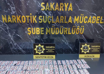 Sakarya'da uyuşturucu ticareti: 3 gözaltı