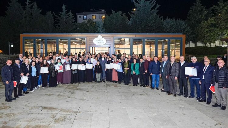 Sancaktepe’de 6'ncı Tapu Dağıtım Töreni düzenlendi