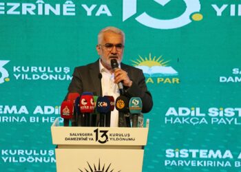 Silahla arasına mesafe koymuş olanlarla ilgili kanun çıkaralım