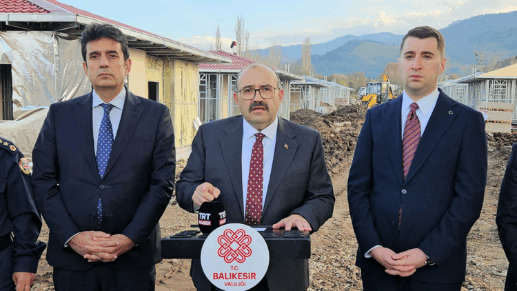 Sındırgı'da hiçbir vatandaşımız açıkta değil