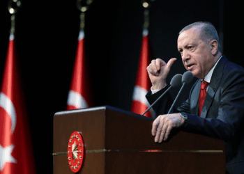 Siyasette yargıyı tehdit eden sorumsuz bir üslup var
