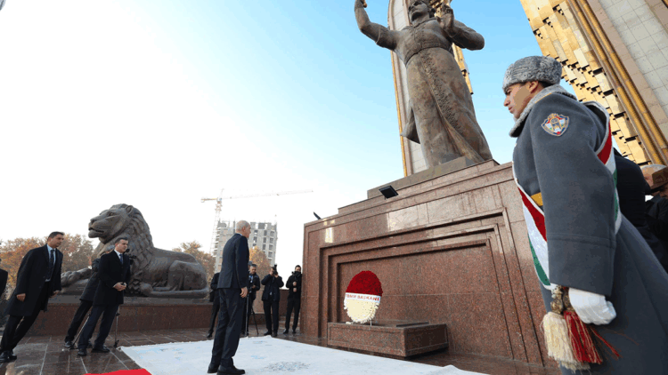 TBMM Başkanı Kurtulmuş Tacikistan’da