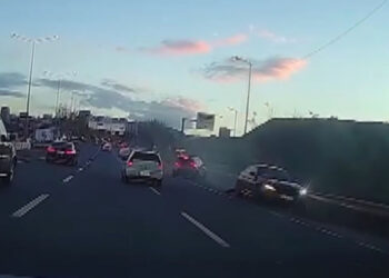 Makas atarak ilerleyen sürücü kazaya sebep oldu