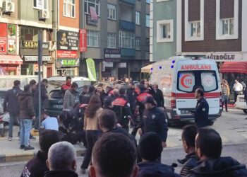 Trabzon'da bıçaklı kavga; 1'i ağır 8 yaralı