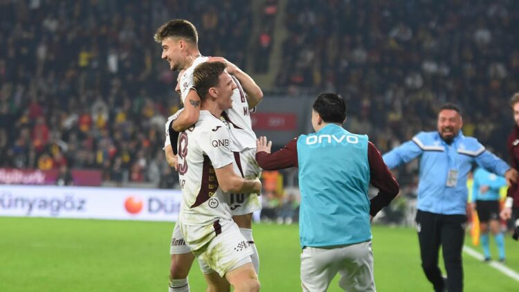 Trabzonspor, Göztepe'yi 2-1 yendi