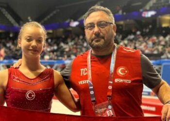 Trambolin cimnastikte bir Türk ilk kez dünya ikincisi oldu; hedefi olimpiyat