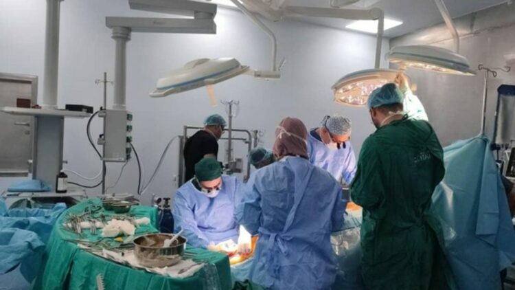 Türk ve Suriyeli hekimler, Şam'daki kalp hastanesini ayağa kaldırdı