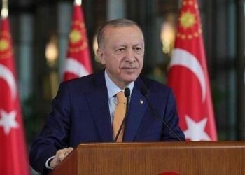 Türkiye, dünyaya insan hakları dersi vermiştir