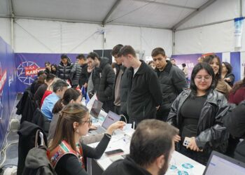 Tuzla Kariyer Fuarı başladı