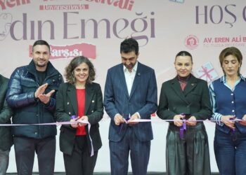 Tuzla'da Kadın Emeği Çarşısı açıldı