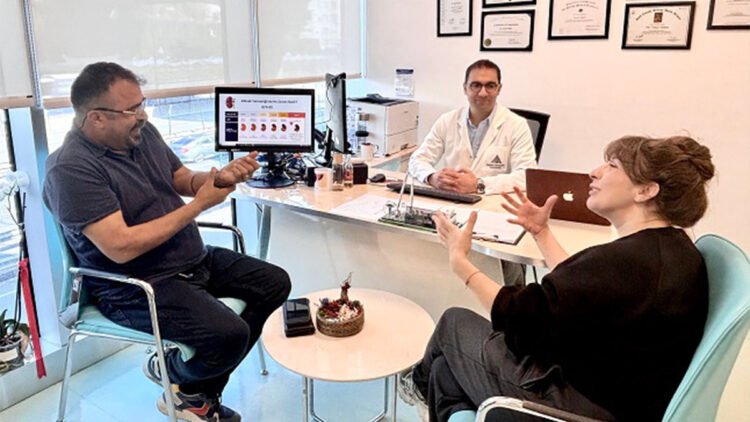 Yüksekten düşme böbrek yetmezliğine yol açtı: Kardeşinin bağışıyla hayata tutundu