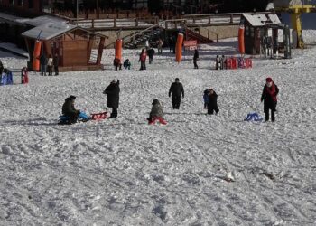 Yılbaşı kişi başı 22 bin TL olan Uludağ'da doluluk oranı yüzde 75