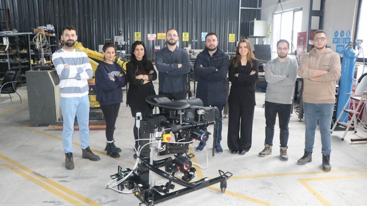 Yürüme engelli çocuklar için yerli ‘Mobil Yürüme Robotu’ geliştirdiler
