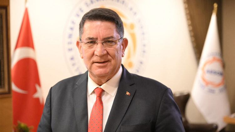 Zzincir marketler arasında az 500 metre mesafe olması talep edildi