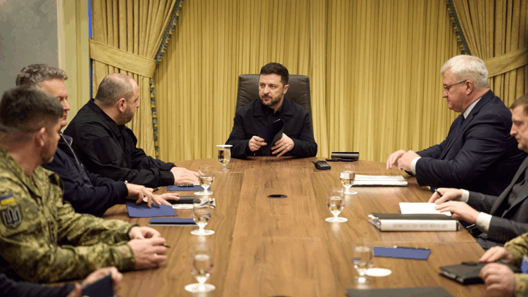 Zelenskiy, barış planının geliştirildiğini duyurdu