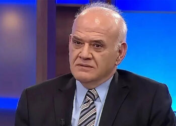 Ahmet Çakar hastaneye kaldırıldı