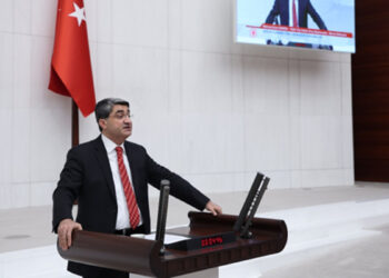 Bu bütçe milletin değil bir avuç mutlu azınlığın bütçesidir