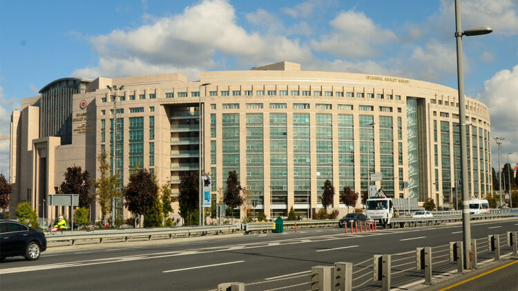 Fergio House'un 'adliyede helikopter' paylaşımına soruşturma