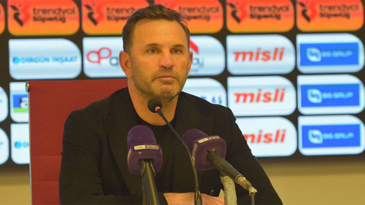 Galatasaray'daki en zorlandığım günleri yaşıyorum