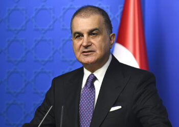 Güney Kıbrıs'ın bazı ülkelerin karargahı haline getirilme çabası beyhudedir
