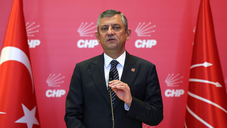 Patrondan taraf olanlar işçiye sefalet ücretini dayatıyor