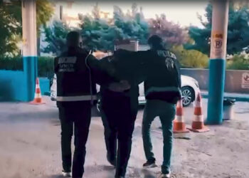 16 ilde FETÖ operasyonları: 81 gözaltı