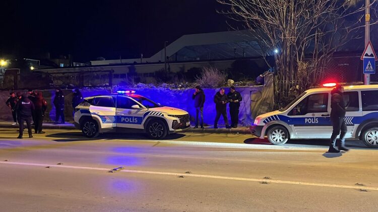 17 yaşındaki çocuk, akranını bıçakla yaraladı