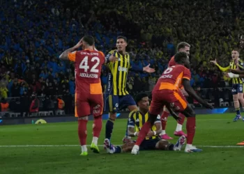 Turkcell Süper Kupa'nın sahibi Fenerbahçe oldu